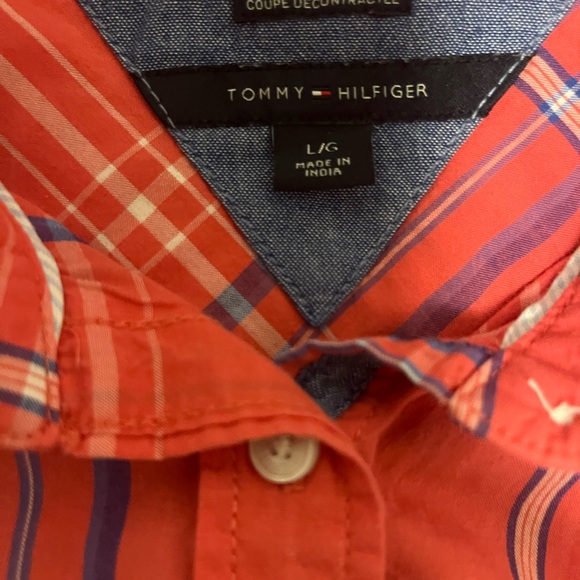 Tommy Hilfiger Red and Blue Plaid Button Down Shirt - Picture 4 of 4